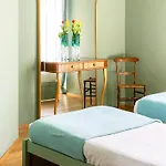 Domus Plinii 1792 Lejlighedshotel 4*