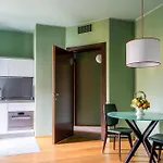 Domus Plinii 1792 Lejlighedshotel 4*